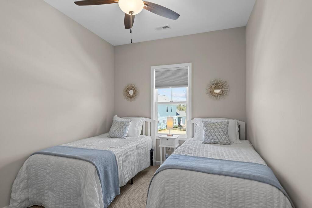 Beau Coast Getaway Villa Beaufort Exteriör bild